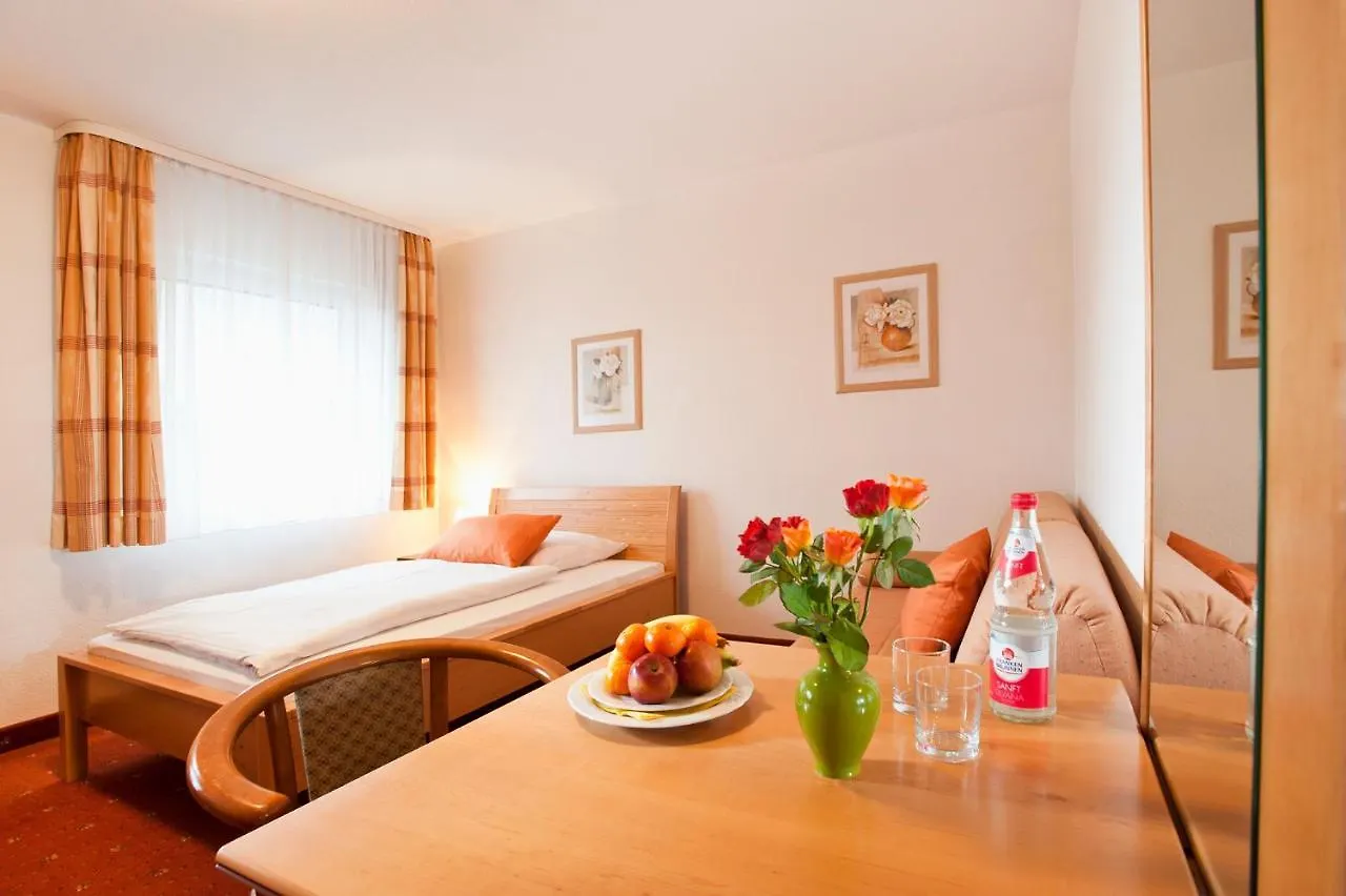 Hotel Kaeferstein Garni Nuremberg 3*,